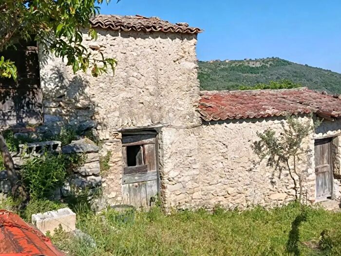 Casa quadrilocale in vendita in Via Santo Stefano, Alatri
