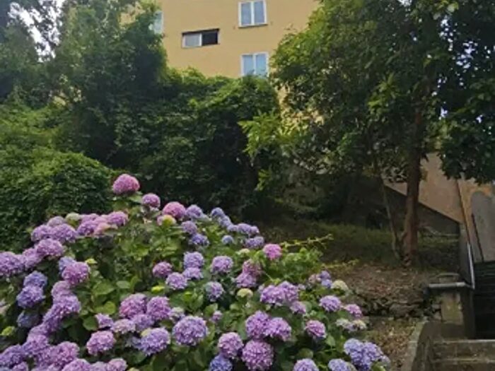 Appartamento quadrilocale in vendita in Via alle Sorgenti Sulfuree, Genova