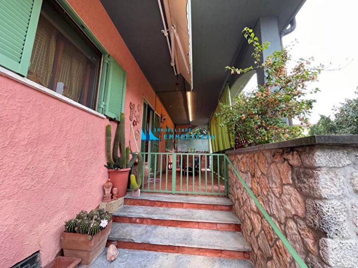 Casa con 5 locali in affitto in Cinquale, Montignoso