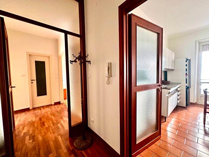 Appartamento trilocale in affitto in Via Marco Greppi, Martini Insubria, Milano