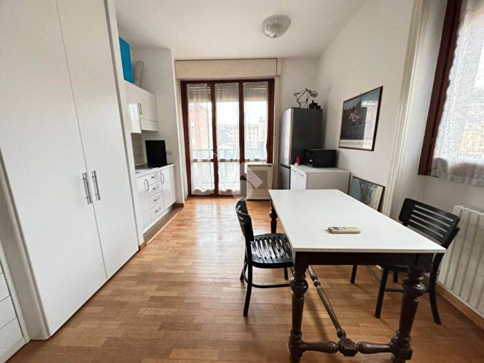 Appartamento monolocale in affitto in Via GENTILINO, Corso San Gottardo, Milano