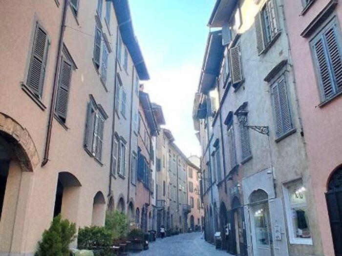 Appartamento monolocale in affitto in Via Pignolo, Centro, Bergamo