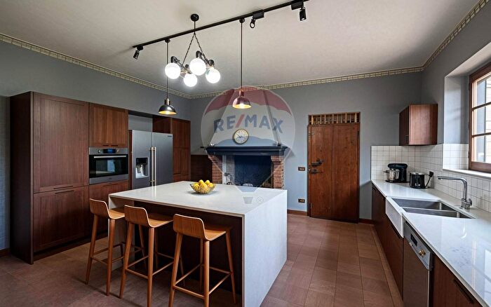 Casa con 6 locali in vendita in Via Case Sparse, Casalmaggiore