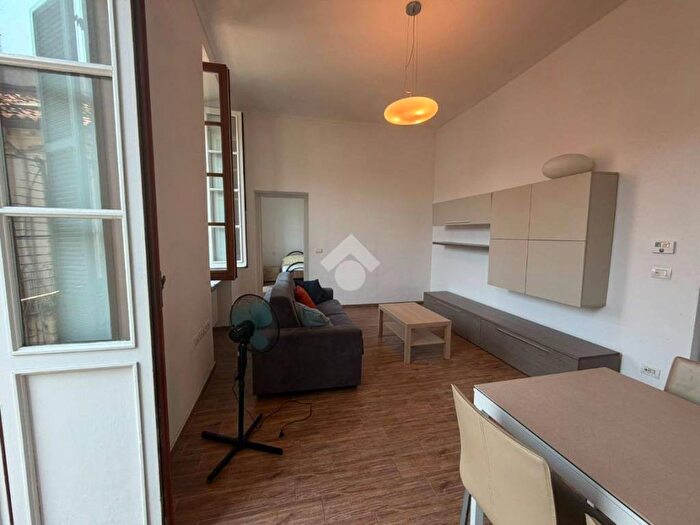 Appartamento bilocale in affitto in Via Accademia Albertina, Via della Rocca, Torino