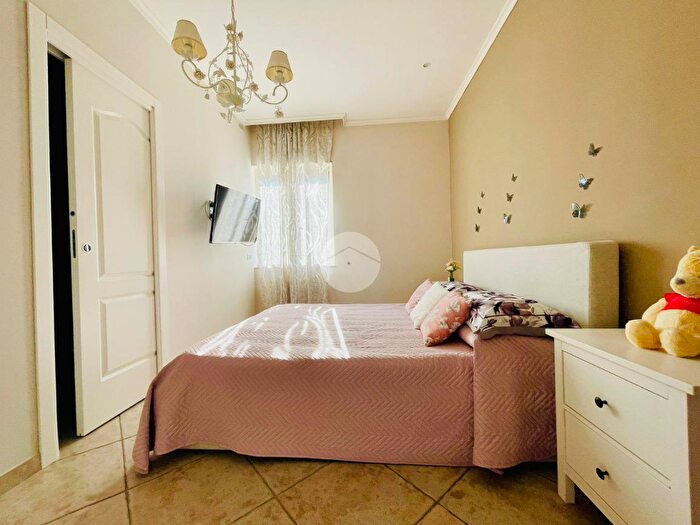 Appartamento trilocale in vendita in Via VI Traversa Nazionale delle Puglie, Casoria