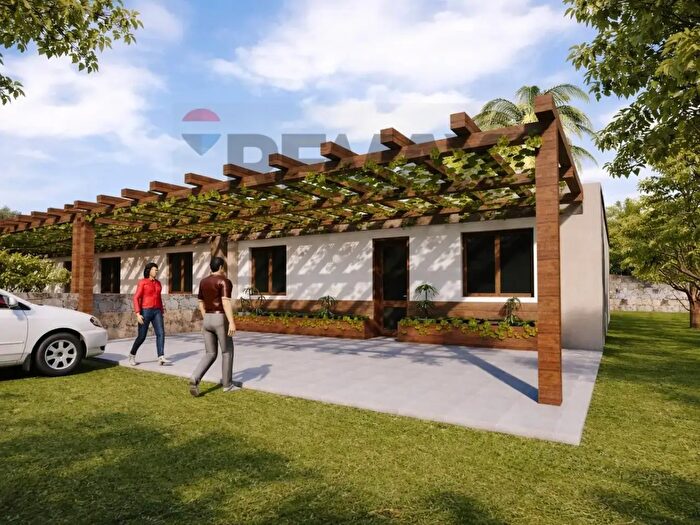 Casa quadrilocale in vendita in Cda Bongiovanni, Augusta