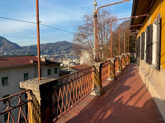 Case in Vendita e in Affitto - 3