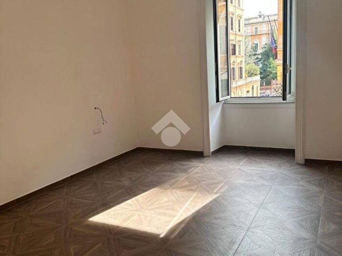 Appartamento quadrilocale in affitto in Via Basento, Salario Porta Pia, Roma