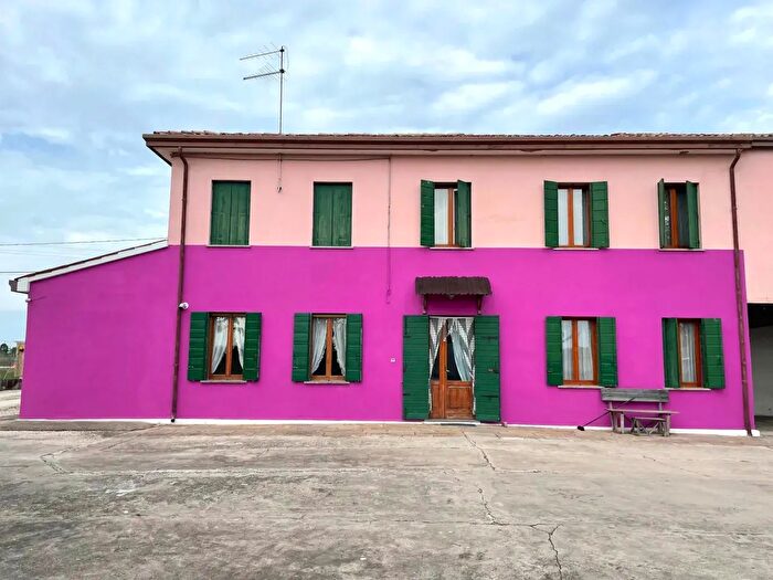 Casa trilocale in vendita in Via Roma, Candiana