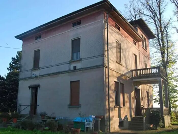 Casa con 6 locali in vendita in Via Offanengo, Ricengo