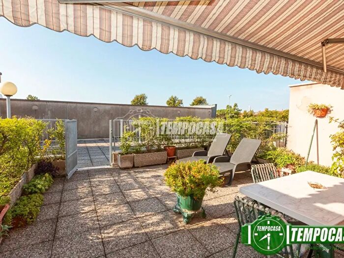 Casa con 5 locali in vendita in Pescantina