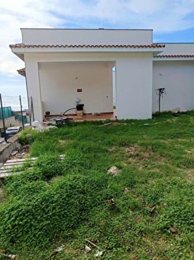 Casa quadrilocale in vendita in Contrada Fontana Calda, Sciacca