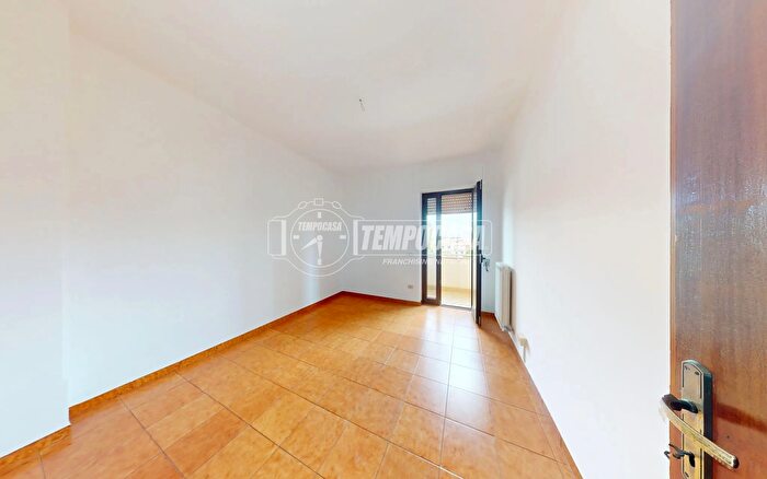 Appartamento con 6 locali in vendita in Via Angelo Selleri, Maglie