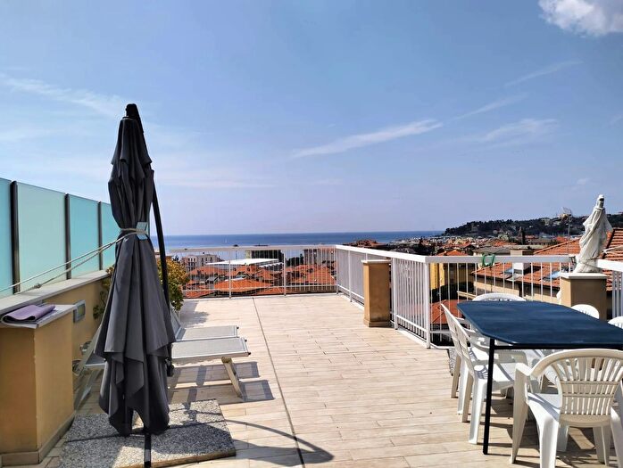 Appartamento quadrilocale in affitto in Via Milano, Varazze