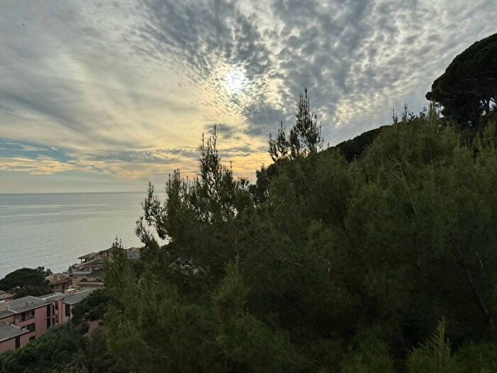 Appartamento bilocale in affitto in Via del Belvedere, Pineta, Arenzano