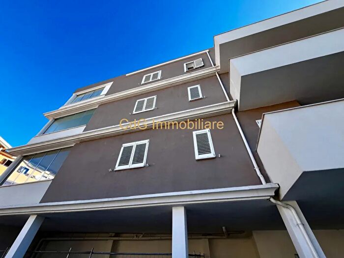 Appartamento trilocale in vendita in Via Antonio Gramsci, Olbia