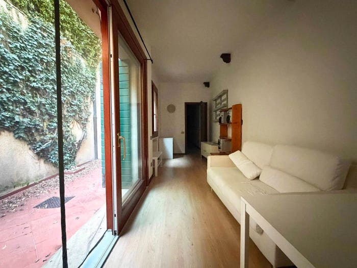 Appartamento trilocale in affitto in Via Rudena, Santo, Padova