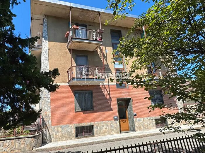 Appartamento trilocale in vendita in Via Tommaseo, Settimo Torinese