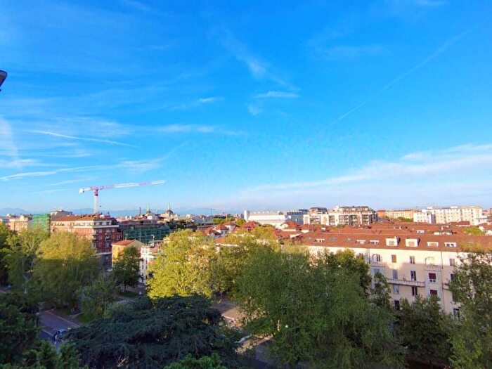 Appartamento trilocale in affitto in Largo Rio De Janeiro, Città Studi, Milano