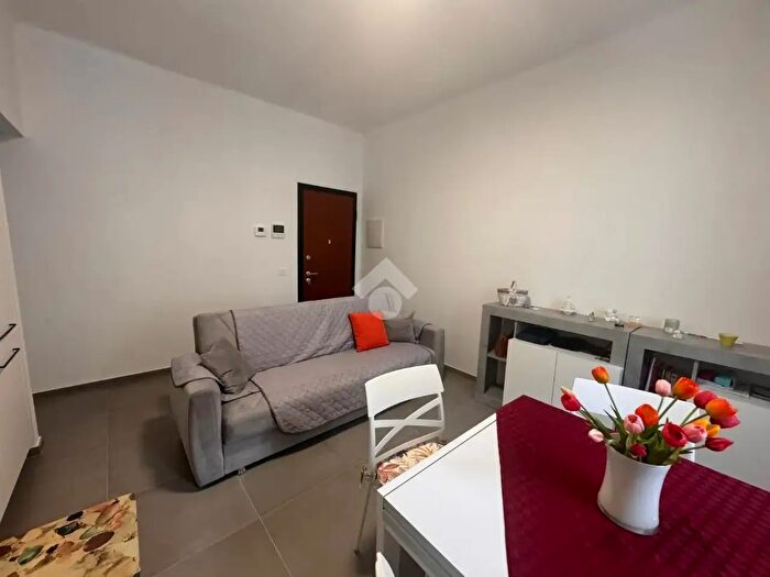 Appartamento bilocale in affitto in Via Catalani Alfredo, Varese