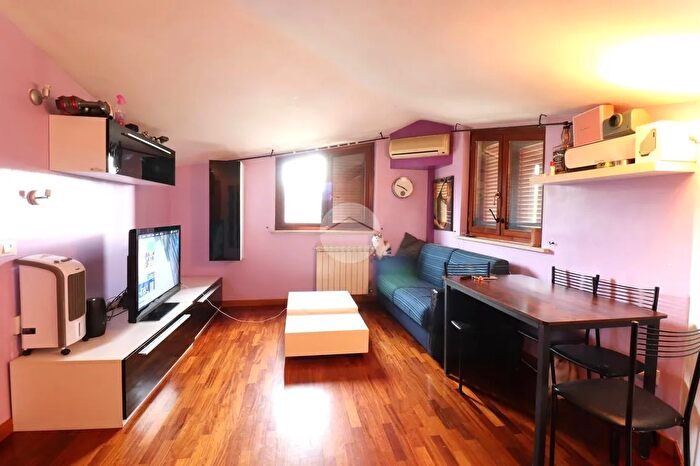 Appartamento trilocale in vendita in Strada Santa Maria Maddalena, Terni