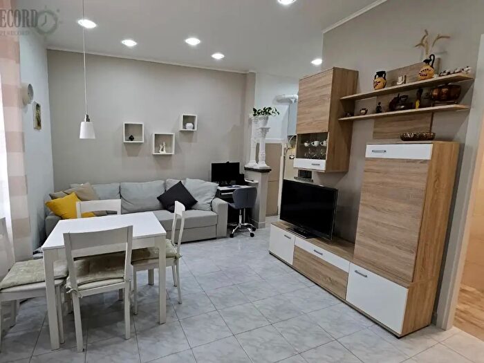 Appartamento bilocale in vendita in Via IV Novembre, Cirimido