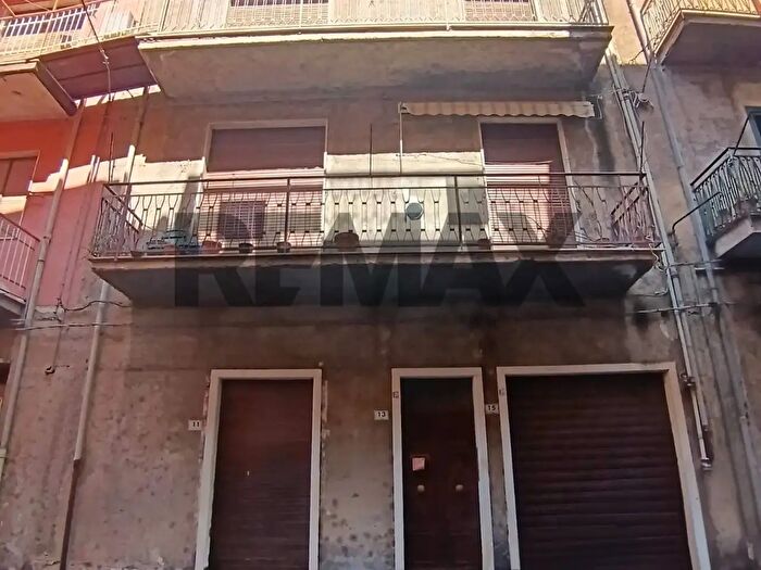 Casa con 14 locali in vendita in Via Liguria, Paterno'