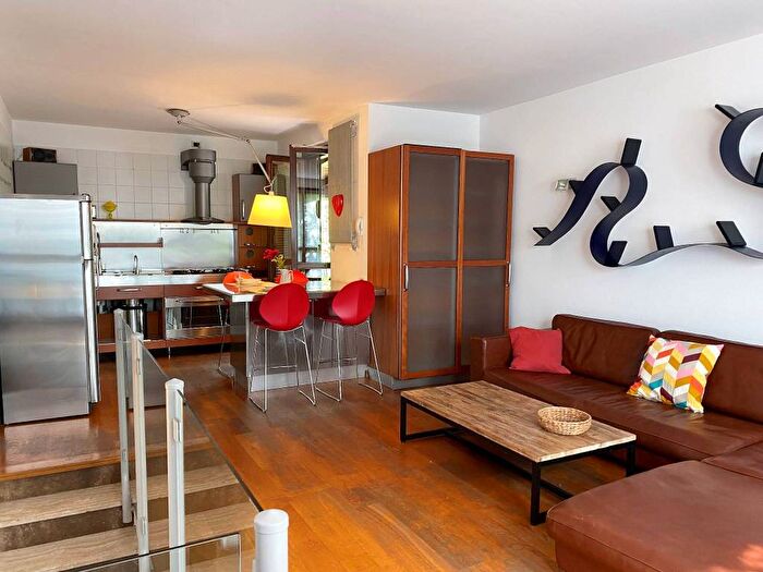 Casa trilocale in affitto in Via Parada, Vedano al Lambro