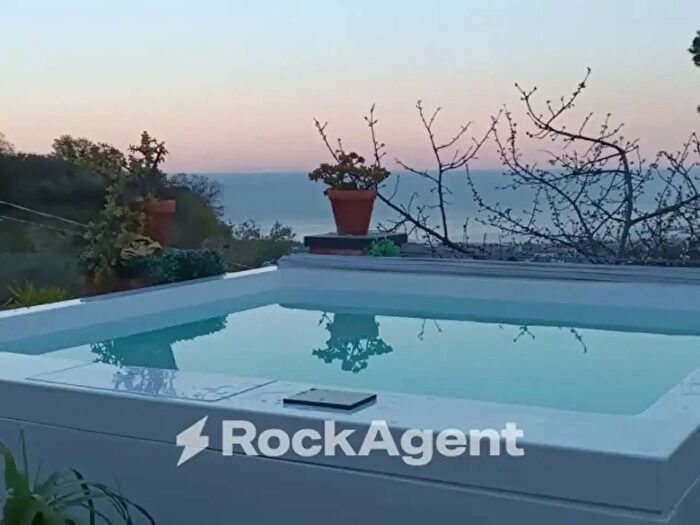 Casa quadrilocale in vendita in Via Pedata SantAgata, Mascali