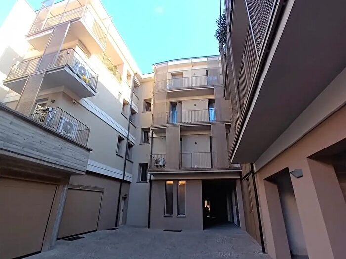 Appartamento monolocale in affitto in Via Garibotti, Cremona