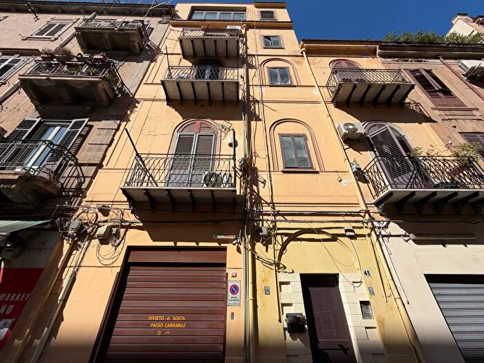 Appartamento bilocale in vendita in Via Antonio Veneziano, Palermo