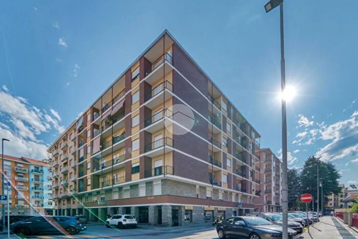 Appartamento trilocale in vendita in Via Damiano Chiesa, Rivoli