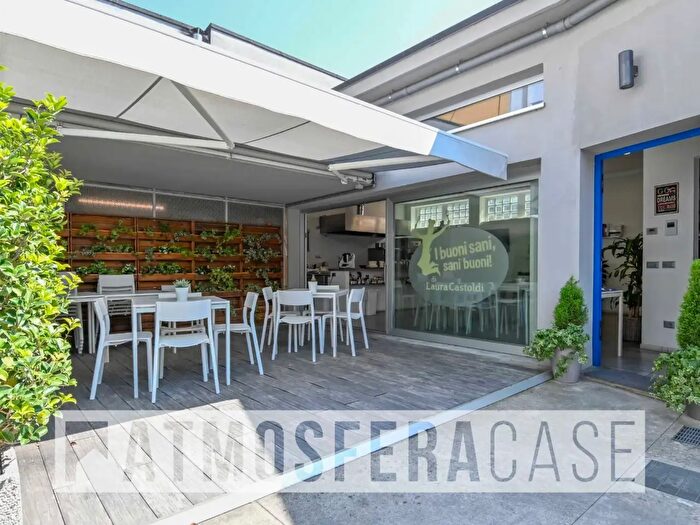 Appartamento trilocale in vendita in Via Angelo Cassina B, Bergamo