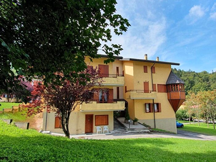 Casa con 5 locali in affitto in Via Roma, Chiesa, Lavarone