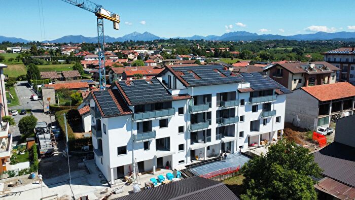 Case in Vendita e in Affitto - 3