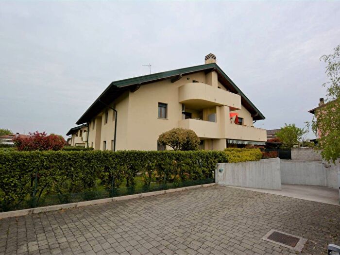 Appartamento bilocale in affitto in Via Galileo Galilei, Centro, Campoformido