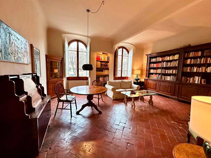 Appartamento trilocale in affitto in Piazza Santo Spirito, Santo Spirito, Firenze