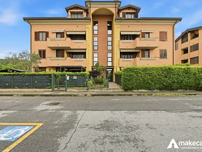 Appartamento trilocale in vendita in Via Ada Negri, Sordio
