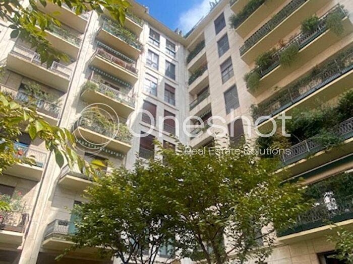 Appartamento bilocale in affitto in Via della Guastalla, Guastalla, Milano