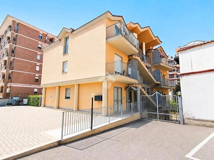 Appartamento bilocale in affitto in Via Giachino Traversa, Bra