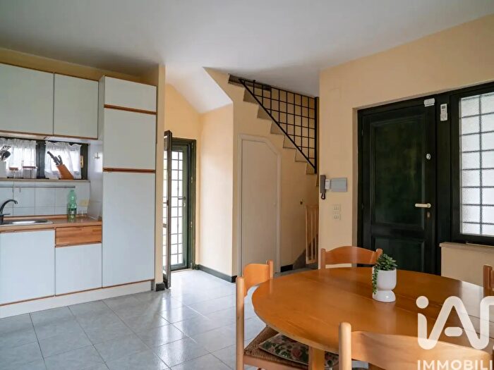 Casa trilocale in vendita in Viale delle Ginestre a, Anzio