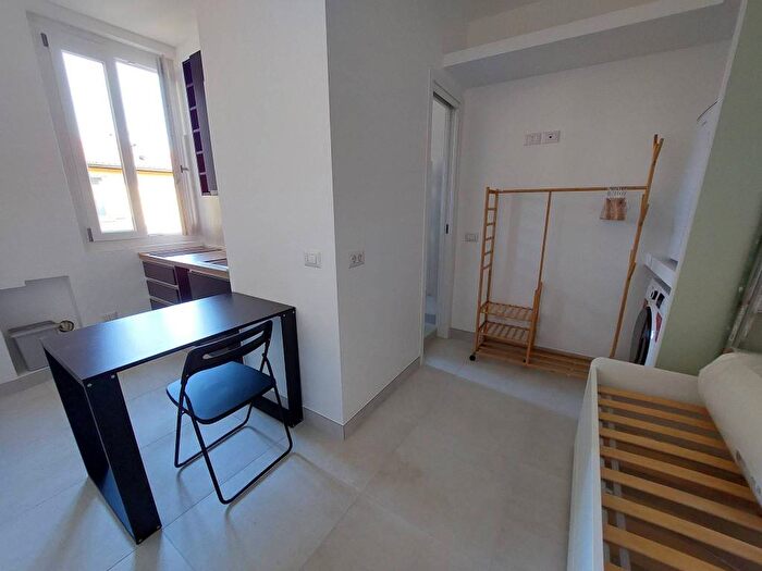 Appartamento monolocale in affitto in Via Bergamo, Montenero, Milano