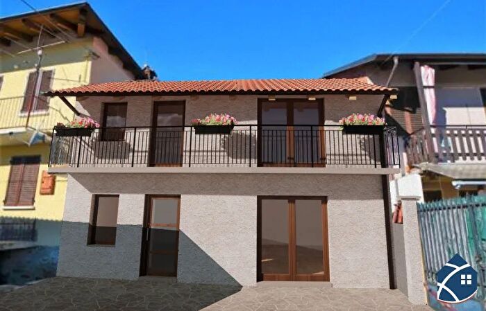 Casa quadrilocale in vendita in Cantalupa Cantalupa Strada Muriatera, Cantalupa