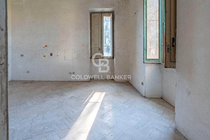 Casa con 6 locali in vendita in Via XXIV Maggio, Aradeo