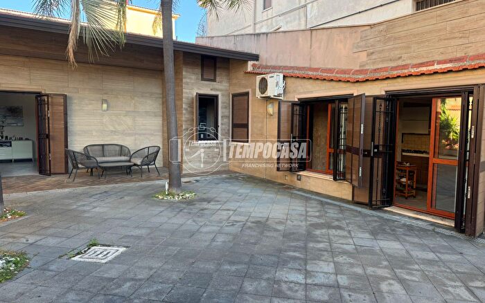 Casa con 7 locali in vendita in Via San Marco, Marigliano