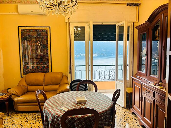 Appartamento quadrilocale in affitto in Via del Pero, Nesso