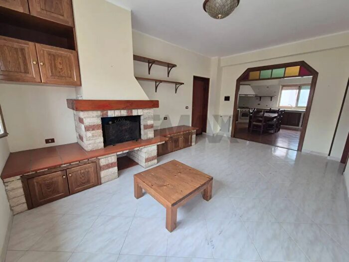 Appartamento con 5 locali in vendita in Palermo