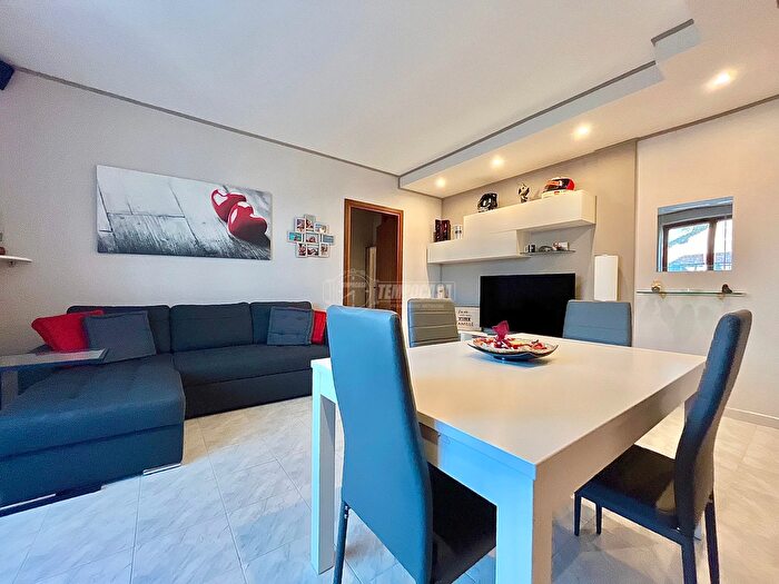 Appartamento bilocale in vendita in Via a Tissoni, Comazzo