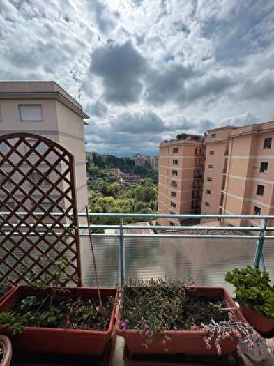 Appartamento con 5 locali in vendita in Via Firenze, Frosinone