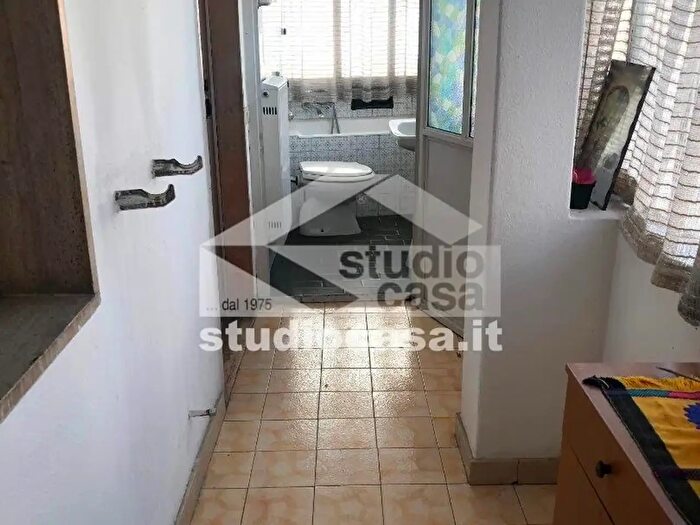 Appartamento bilocale in vendita in Via Libertà, Zanica